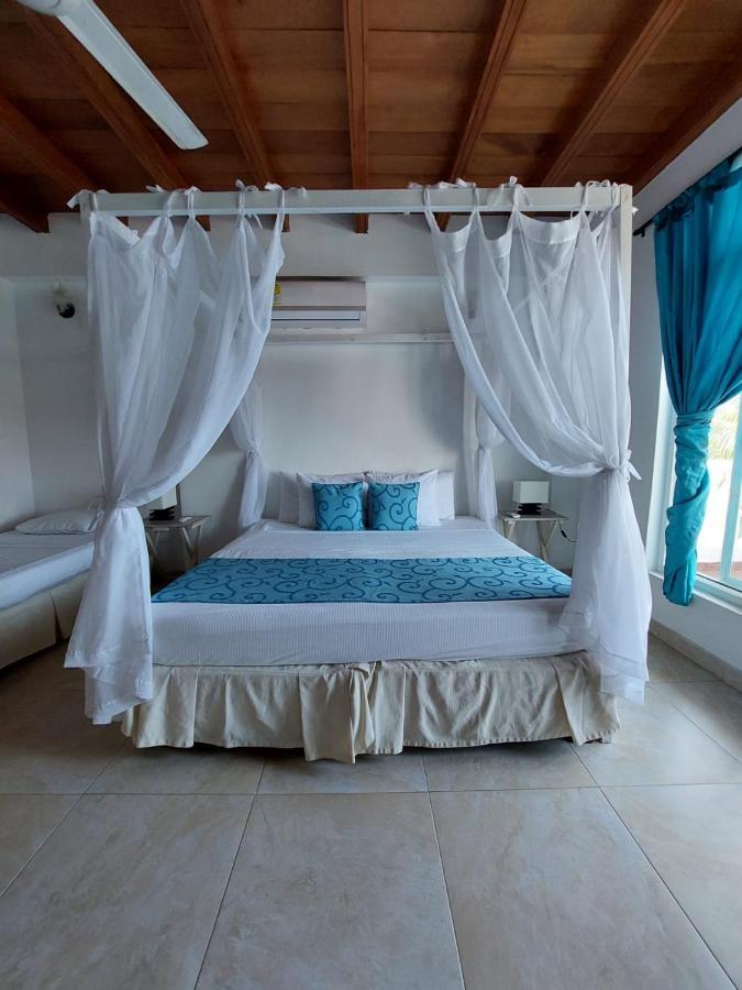 Hotel 3 Banderas Manzanillo Del Mar Cartagena Eksteriør bilde